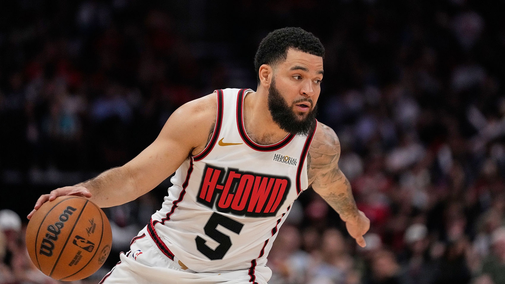 里程碑夜休斯敦火箭迎来里程碑；欧联国际比赛日刷纪录；媒体盛赞；球队文化再被提及的简单介绍